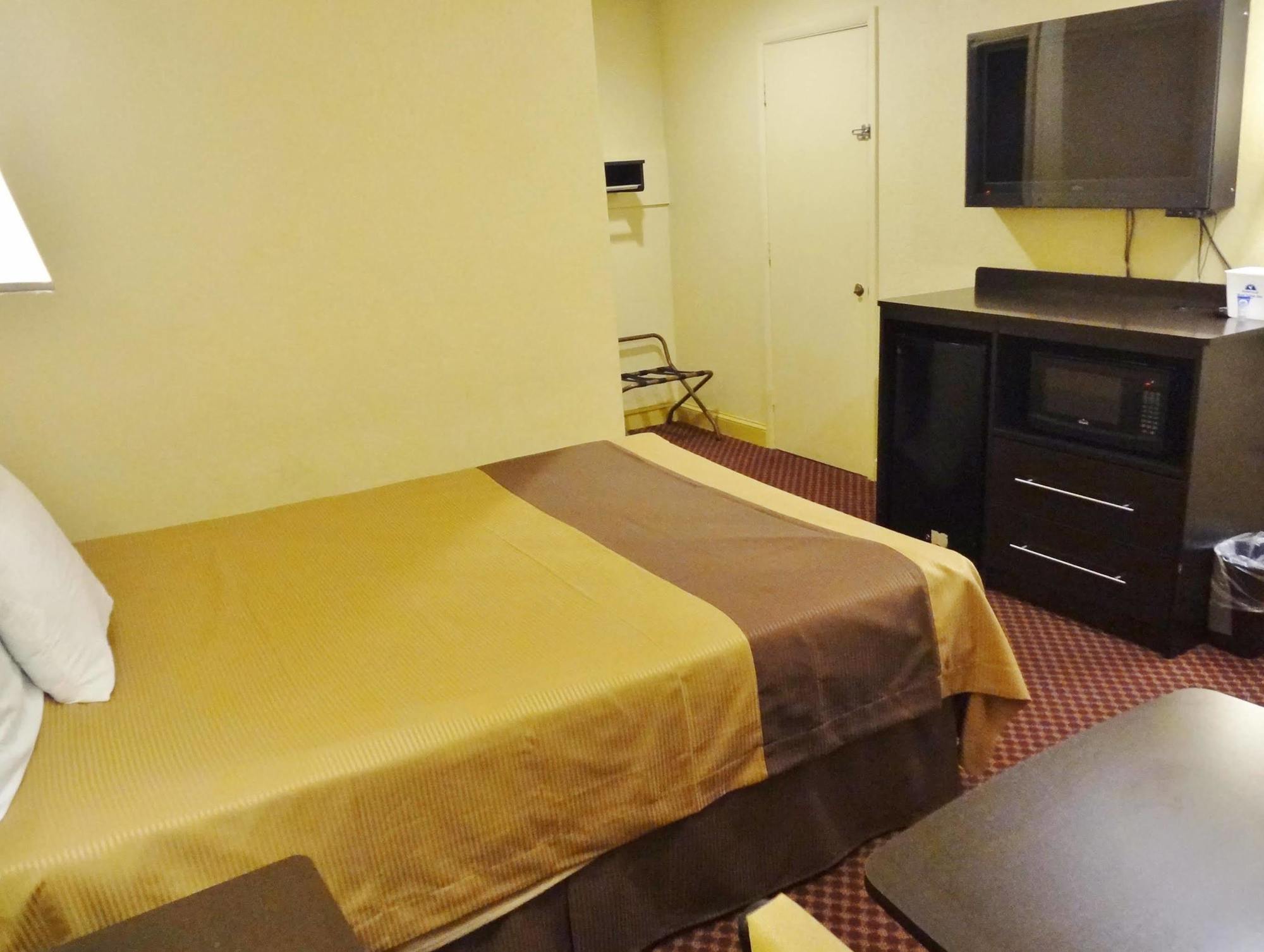 Americas Best Value Inn - Goldsboro Exterior foto