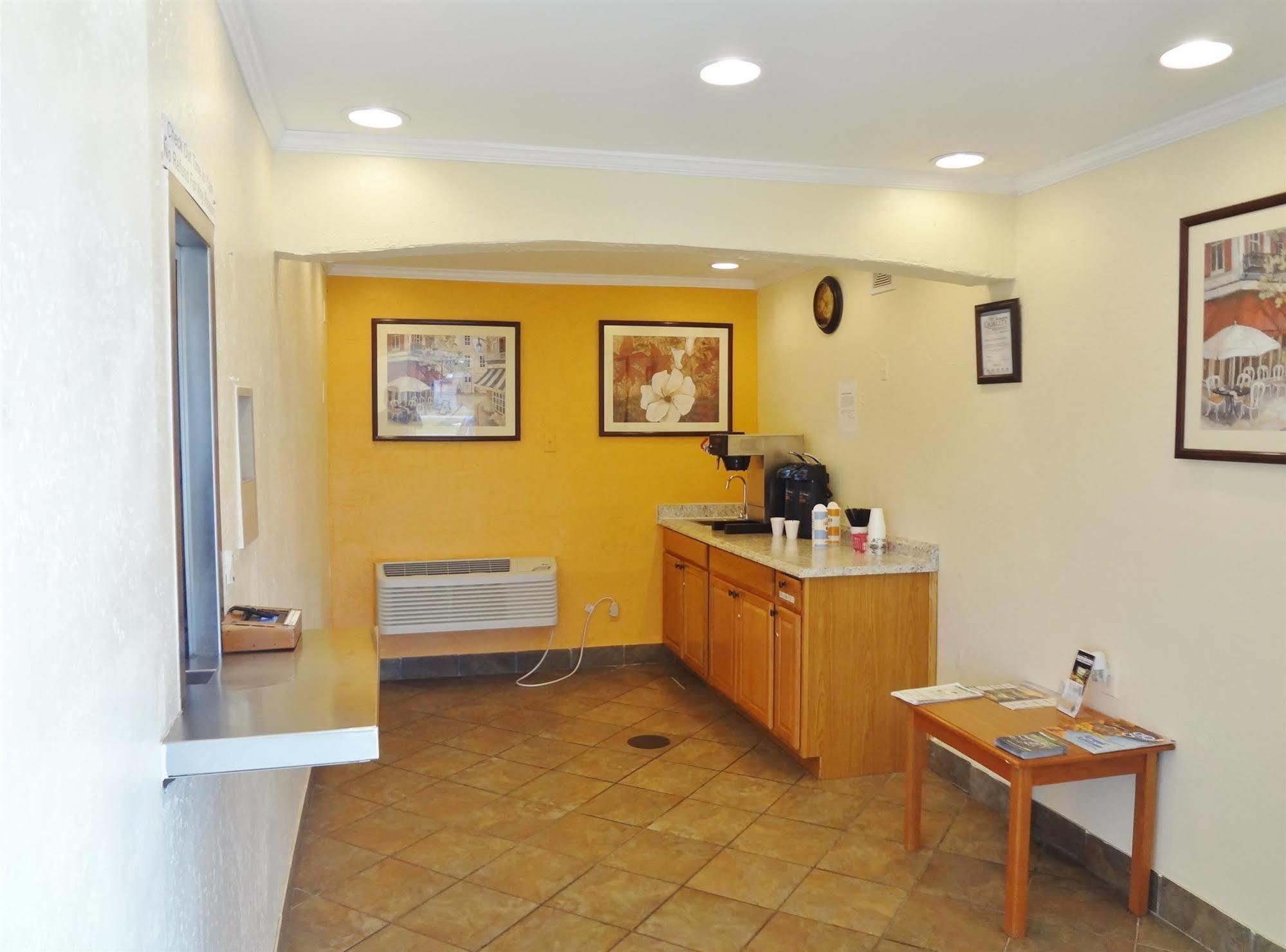 Americas Best Value Inn - Goldsboro Exterior foto